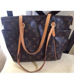 2014 Louis Vuitton Totally PM